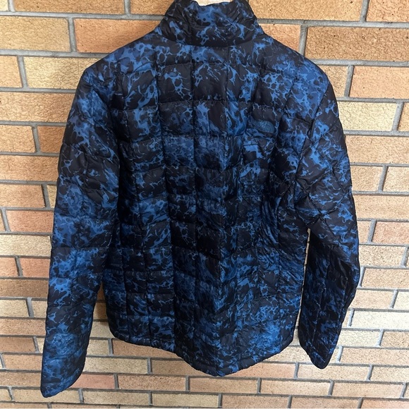 The North Face Eco Packable Slim Fit Thermoball Jacket Blue Camo Print Men’s M - Picture 9 of 11